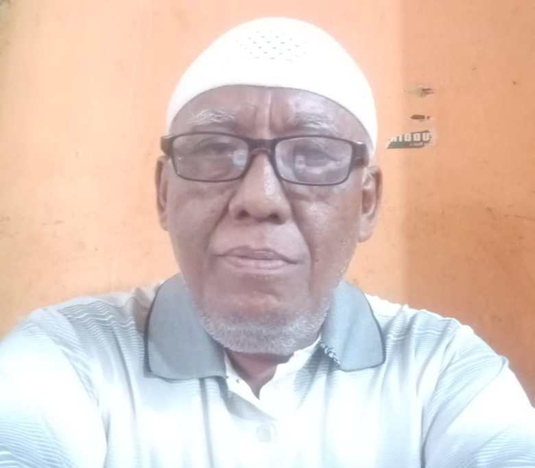 Direktur Lembaga Independen Pemerhati Pembangunan Sumatera Utara (LIPPSU) Azhari AM Sinik.