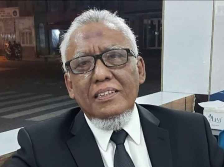 Azhari M Sinik